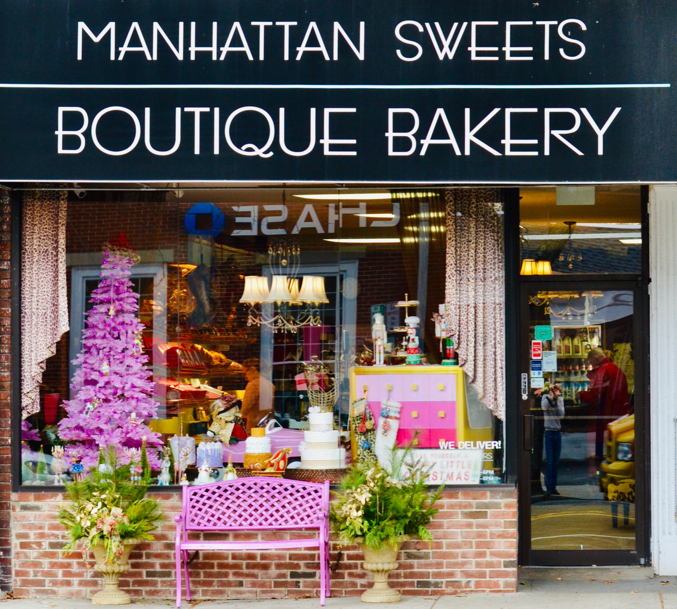 Home Manhattan Sweets Boutique Bakery